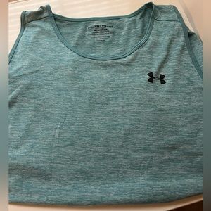 Men’s Under Armour “The Tech Tank” like new